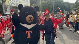 觀光署形象大使喔熊組長