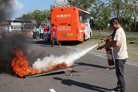 大型車輛起火事故情境模擬
