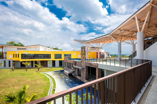 Guantian Visitor Center was built 2 water pools based on the custom of the Siraya tribe.