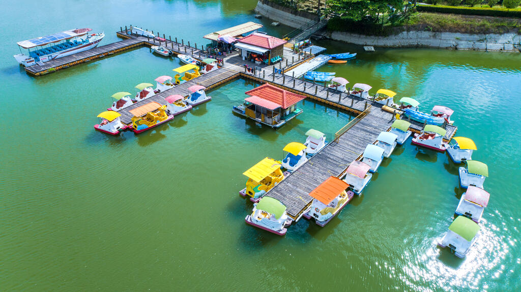 Boating dock