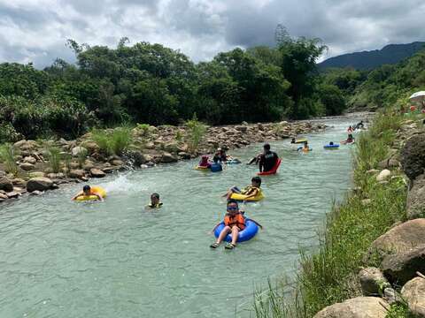 築夢森居夏日限定漂漂河