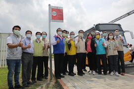 Group photo with the director of Siraya National Scenic Area Administration, the mayor of Tainan City, and other guests