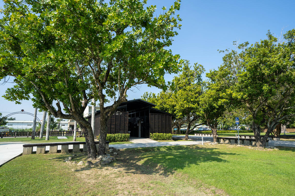 八田與一紀念園區外側公廁