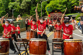Taiko Club of Siancao elementary school at Guanziling performing