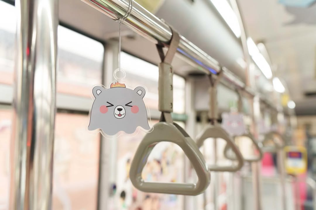 今夏最萌的移動打卡點「灰熊熊專車」出現啦！！！